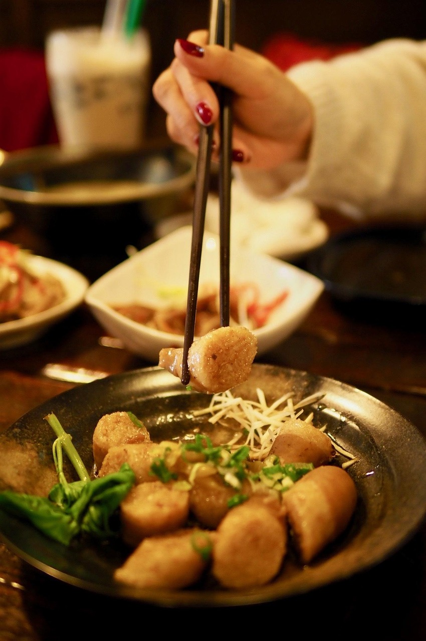 罍街小吃美食，味蕾的盛宴