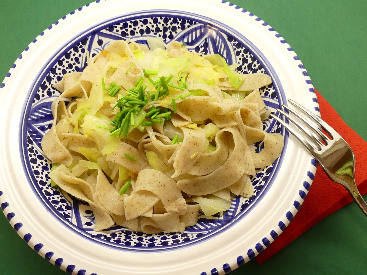 舌尖上的乡愁，探索家乡美食之旅
